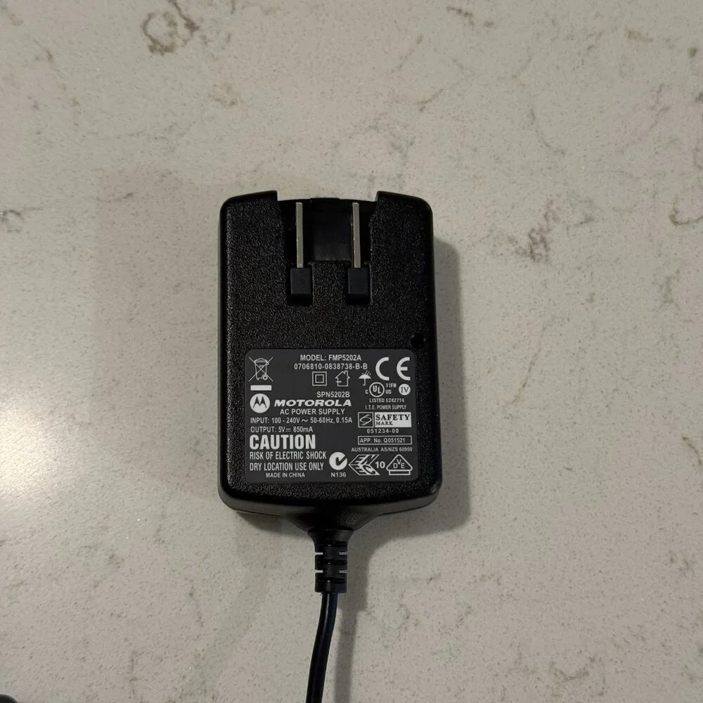 OEM Motorola Cell Phone SPN5202B FMP5202A Charger Power Supply Adapter Mini USB